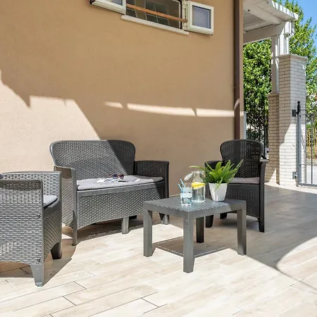 Casa Seconda Fila Sul Mare Giardino Wi-fi