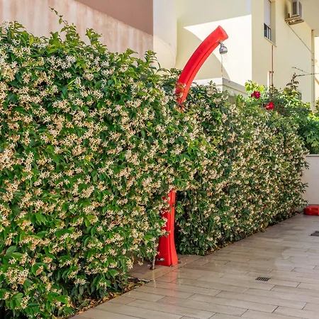 Appartement Casa Seconda Fila Sul Mare Giardino Wi-fi *